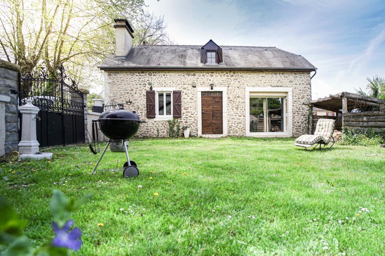 Maison De Charme A Proximite De Pau - 3 Chambres - 6 P - Jardin Sendets  Eksteriør billede